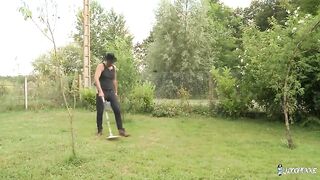 Johana White - A French video