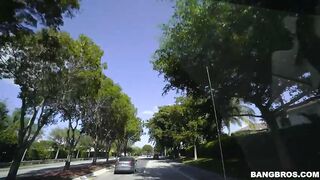 Petite cutie shows her wild side