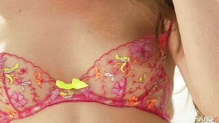 Perfect 10 Anal Creampie