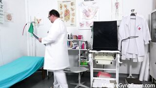 Chubby pornstar Alexa Bold on her kinky gyno exam