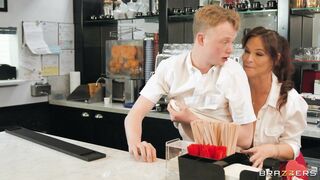 Cum on My Waffles, Honey