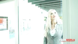 Cock Hungry Blonde Kenzie Taylor