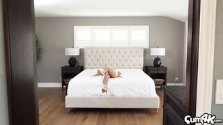 Creeper Creampie Vina Sky