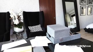 A Hottie in Distress